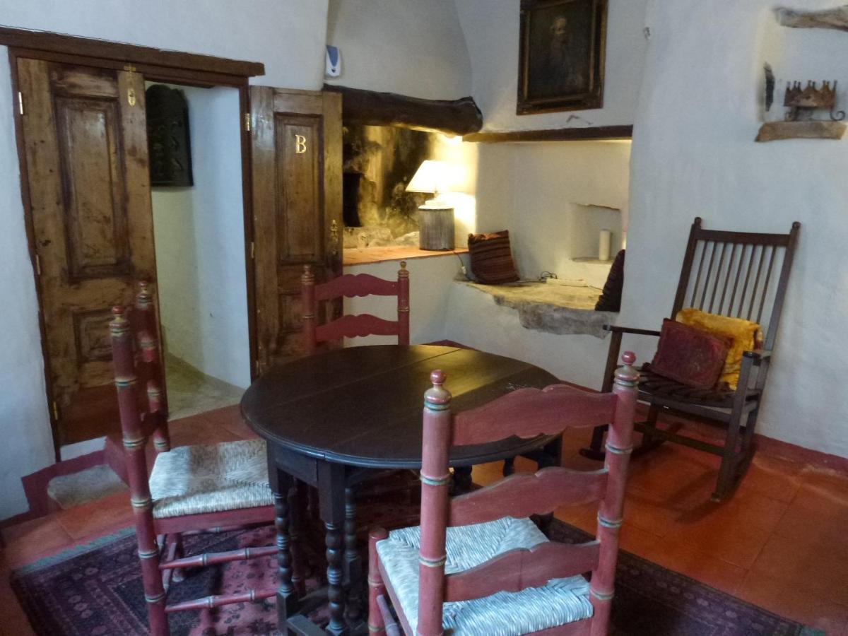 Convento Sao Saturnino Hotel Коларес Екстериор снимка