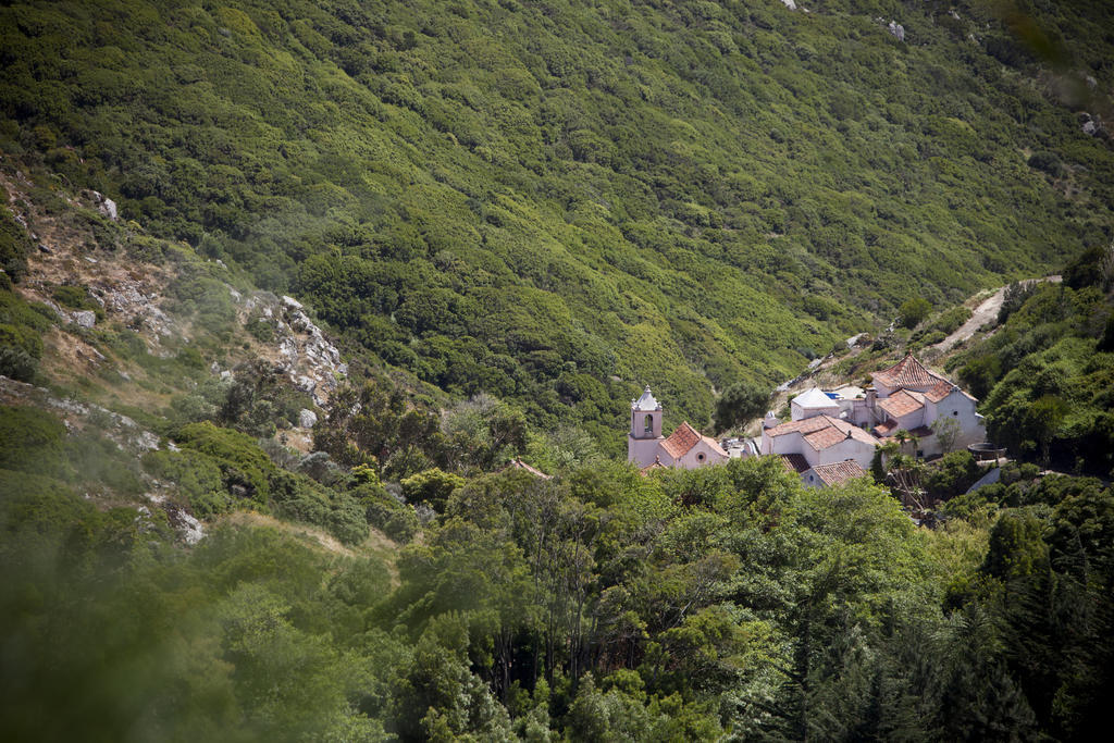 Convento Sao Saturnino Hotel Коларес Екстериор снимка