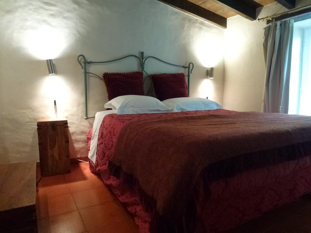 Convento Sao Saturnino Hotel Коларес Екстериор снимка